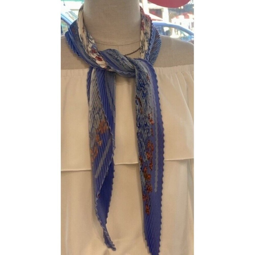 Hermes Antoine de Jacquelot Light Blue La Prairie Scarf Plisse Pleated Silk '94